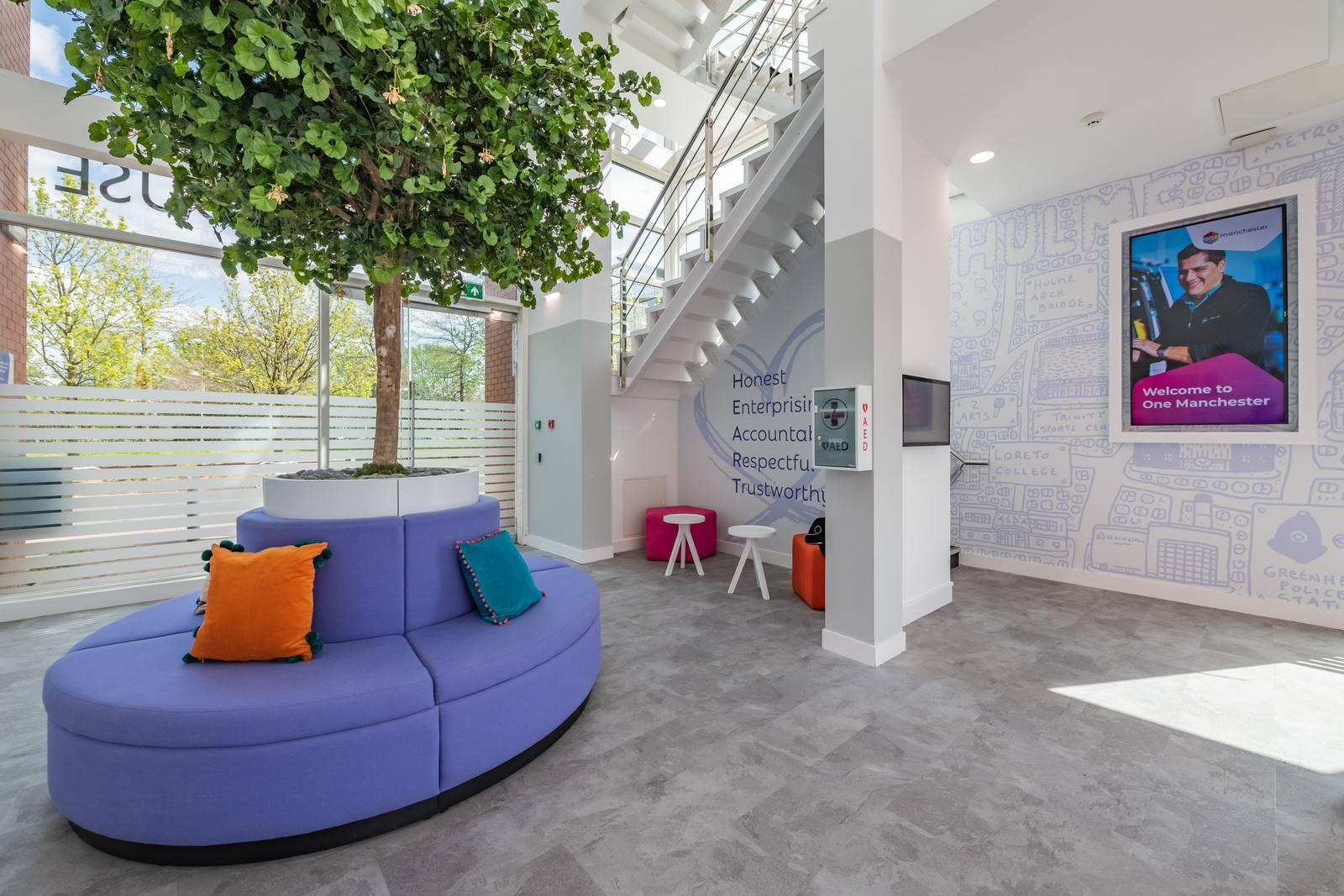 A dbi-furnished workplace reception