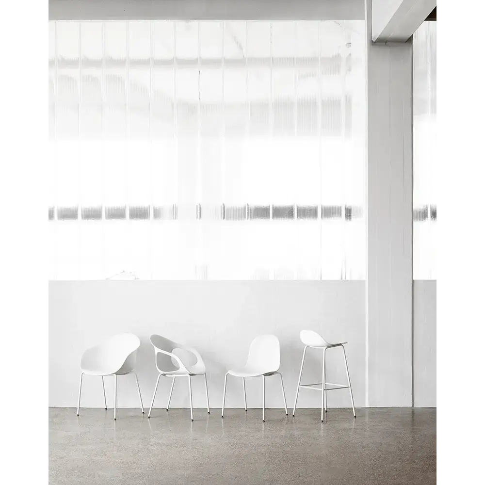 KIN203U1 - Kin Arm Chair, Wood Legs with Upholstered Seat Pad