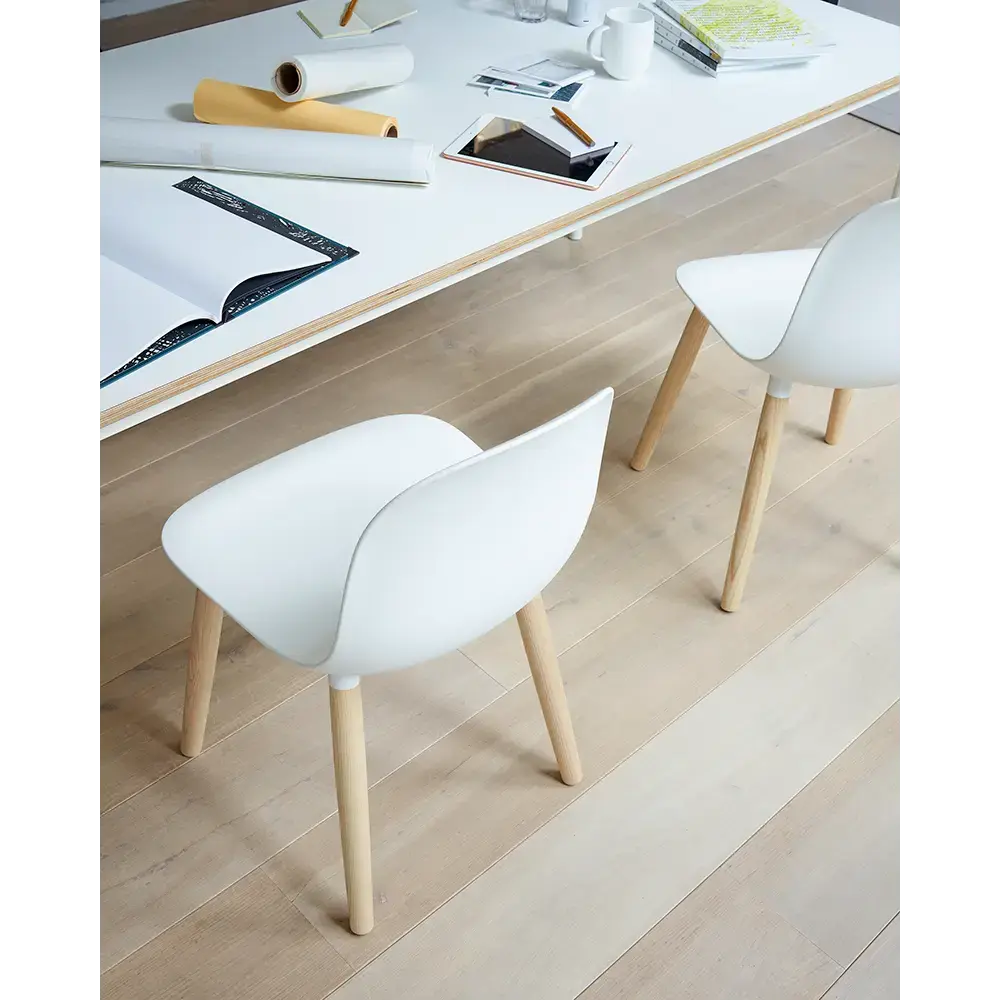 KIN103 - Kin Side Chair, Wood Legs
