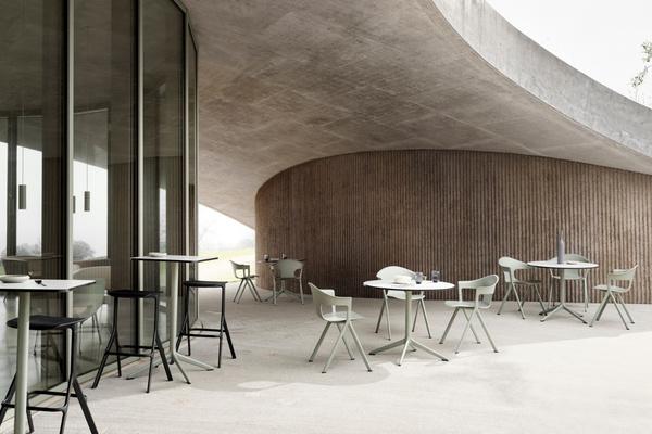 AXL02 - Axyl Side Chair on 4 Leg Frame