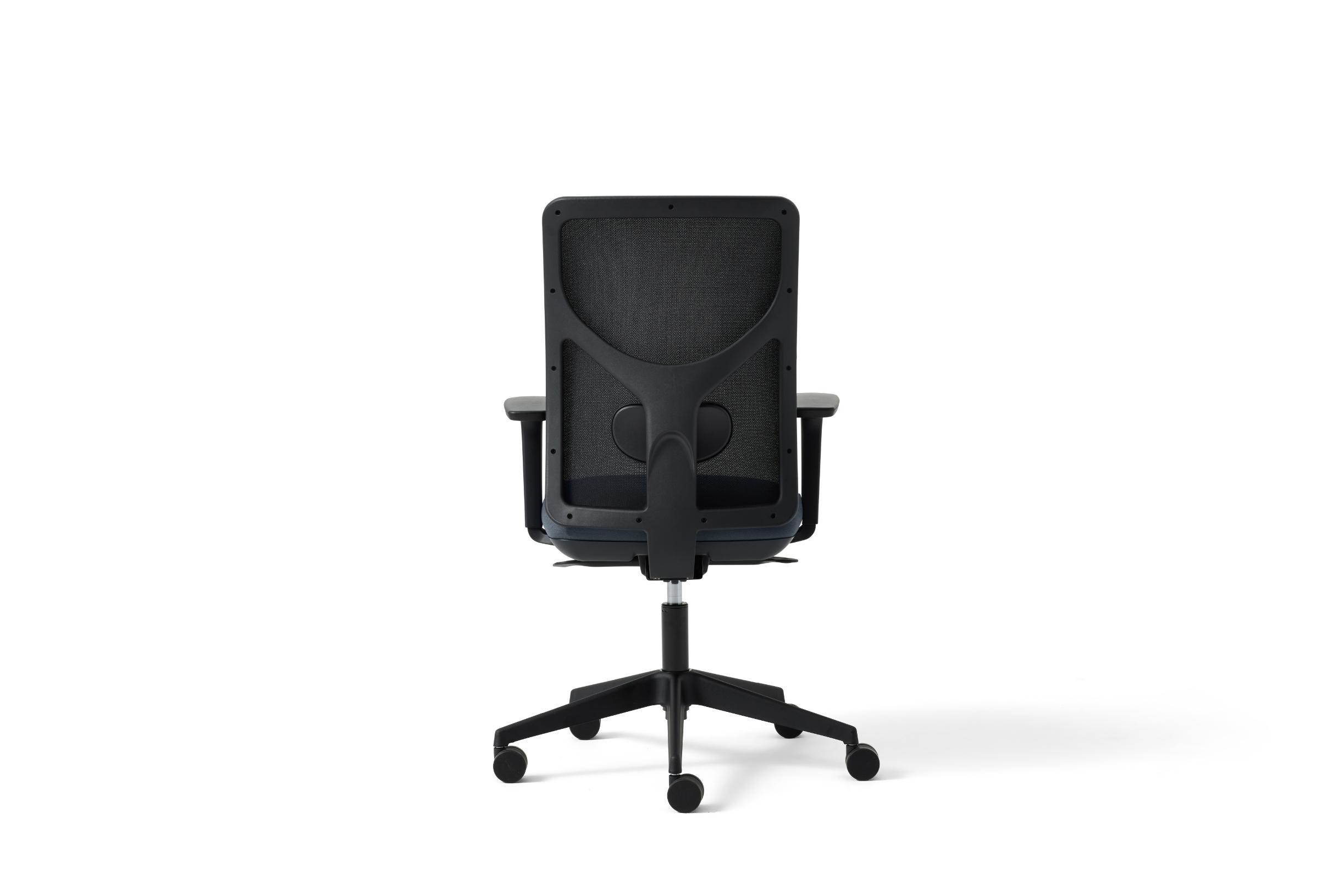 PPM90HA Pluto Plus Mesh, Height adjustable arms, Mesh Back Sychronised Mechanism*