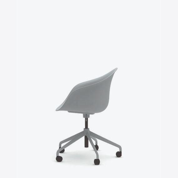 KIN305 Kin Tub Chair With 5 Star Swivel Base