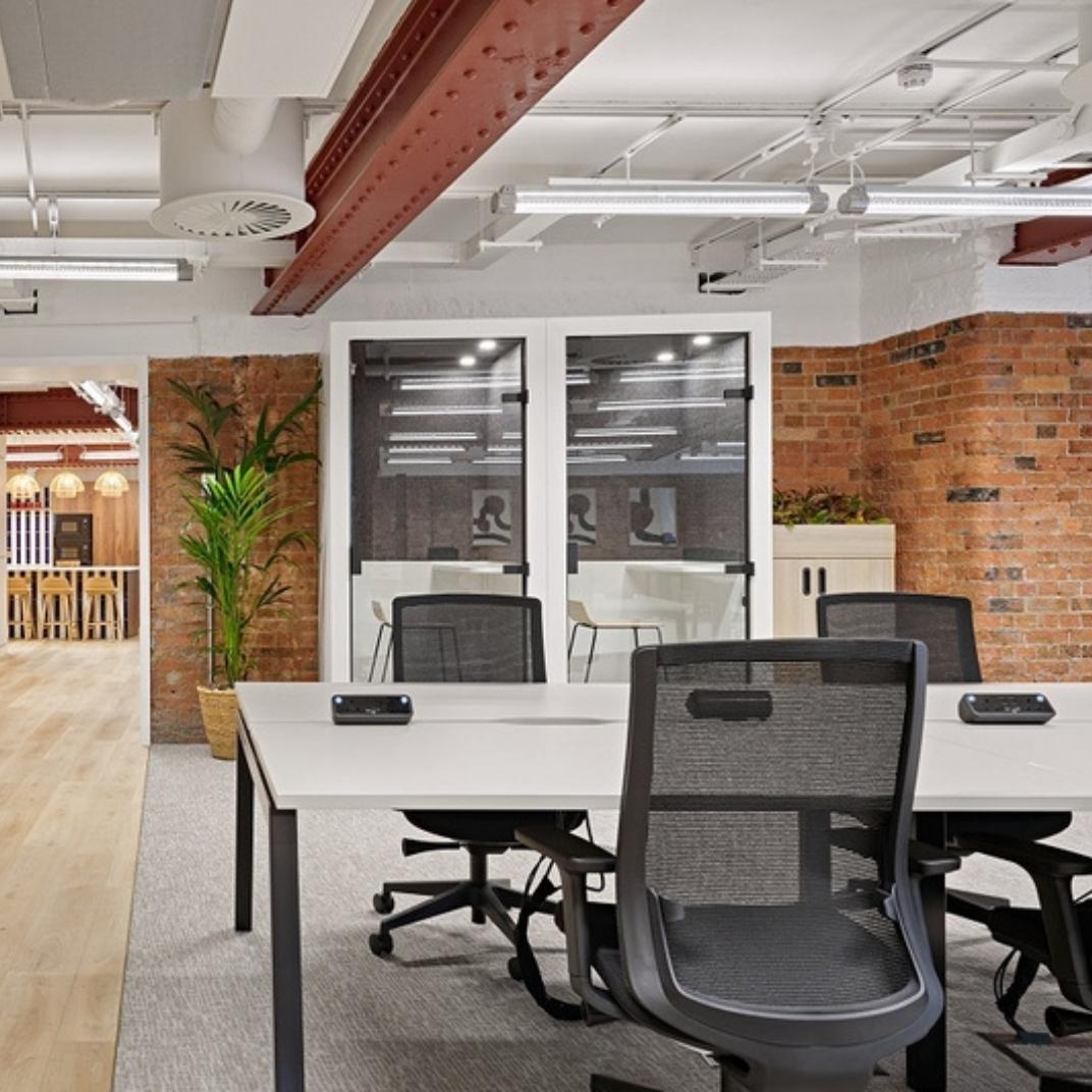 PTL-SIT Spacestor Portico Sitting