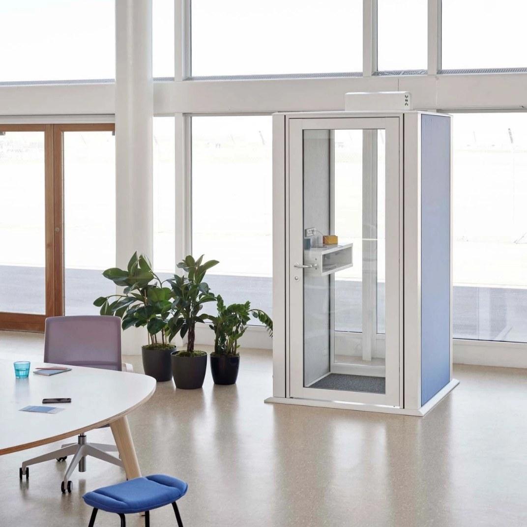 CELLV2-01 - Senator Cellpod Telephone Booth