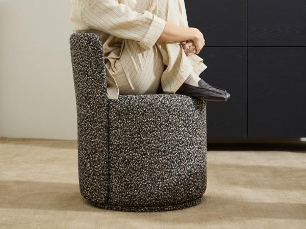 Clo Club Chair