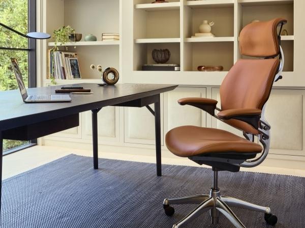 Freedom Chair with Headrest