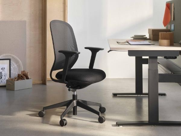 Elate Task Chair