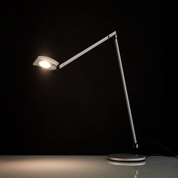 KON0088 - Mosso Pro Desk Lamp